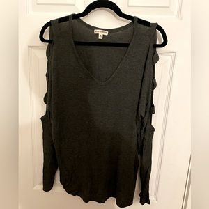 Cut Out Sleeve Top